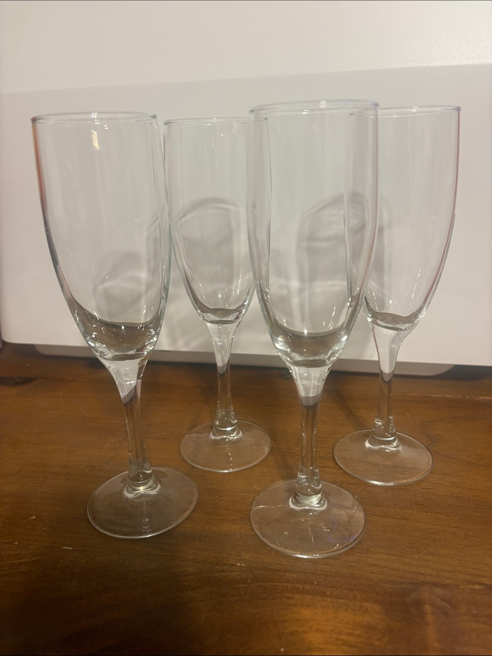 Clear Glass Champagne Flutes - Set of 4